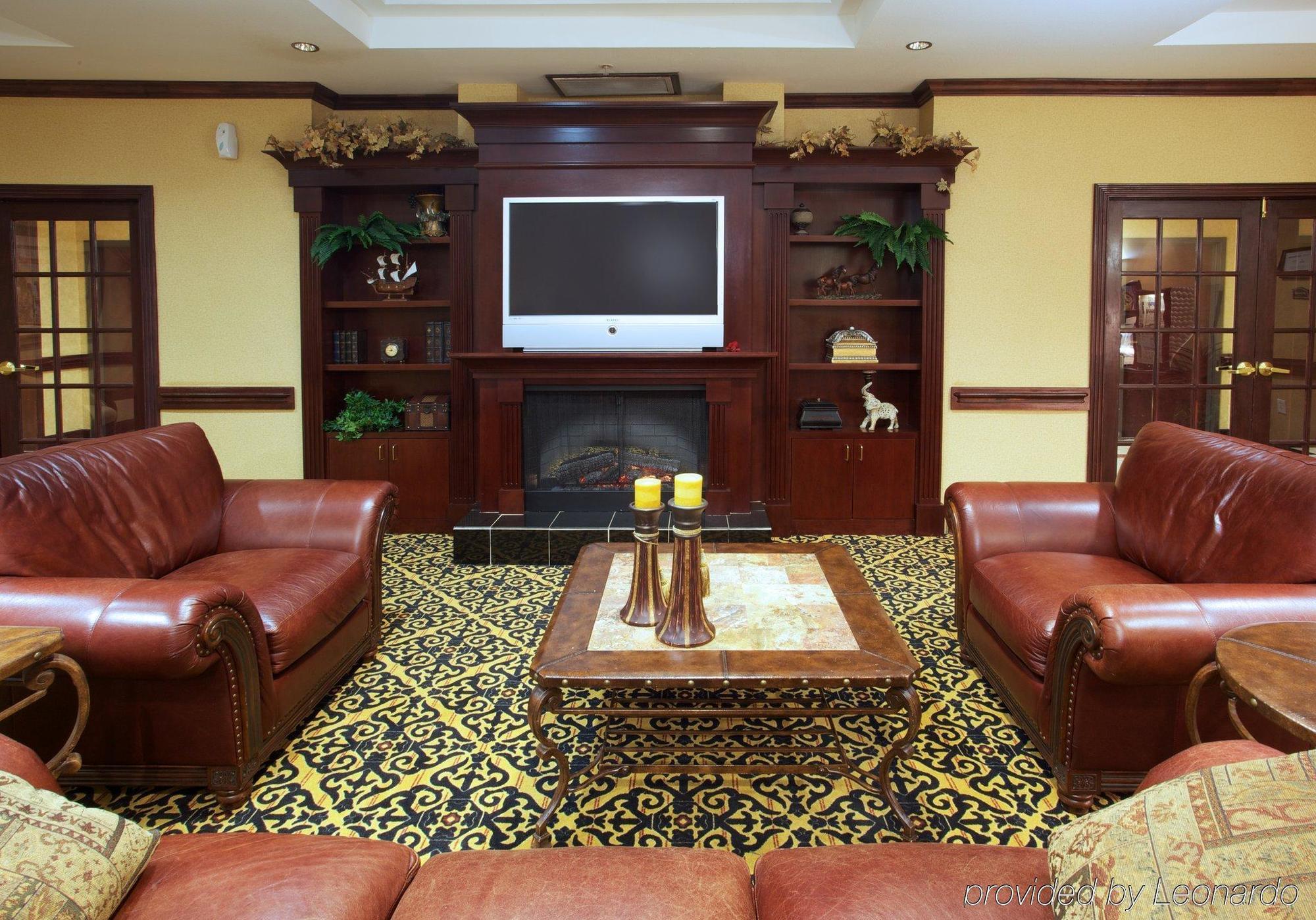 Holiday Inn Express & Suites Wharton By Ihg Interior foto